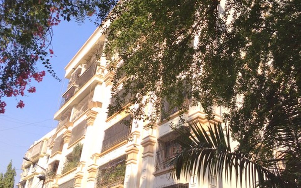Dheeraj Dhan, Bandra West