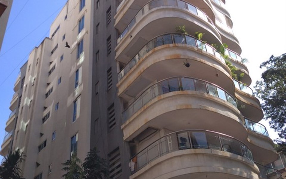 Bhagwanti Heights, Khar West