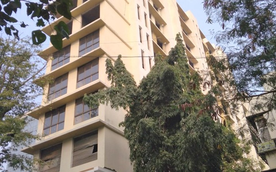 Ganga Jamuna, Khar West