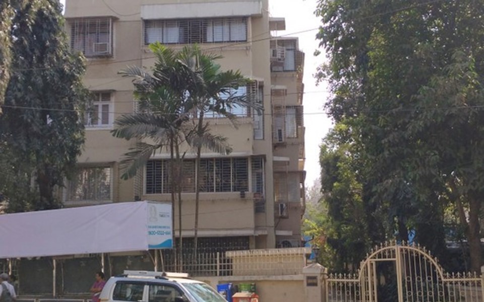 Sarvottam, Khar West
