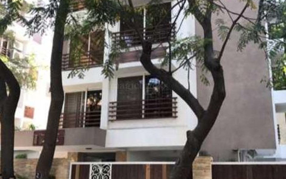 Jems Ville, Bandra West
