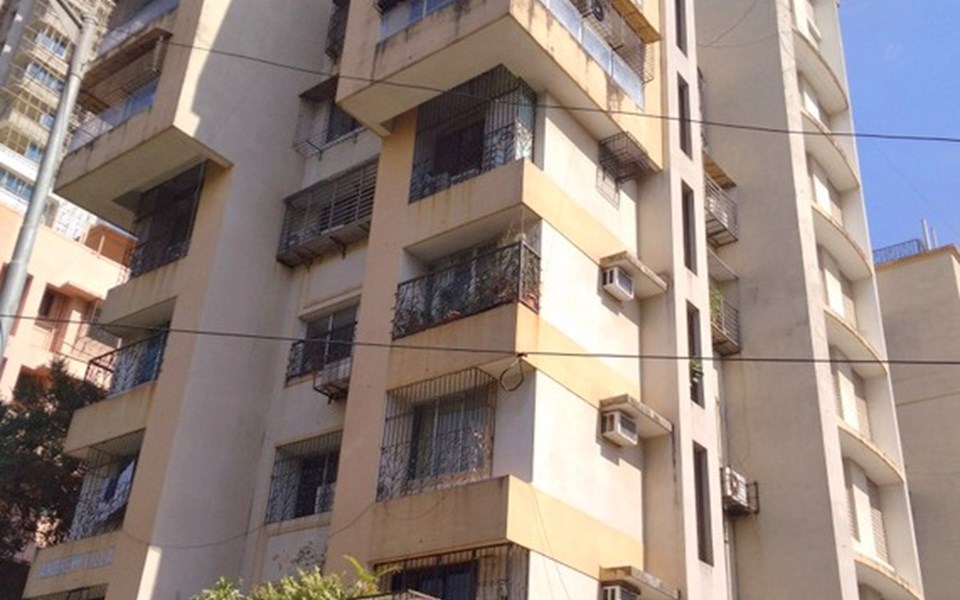 Andrew Villa, Bandra West
