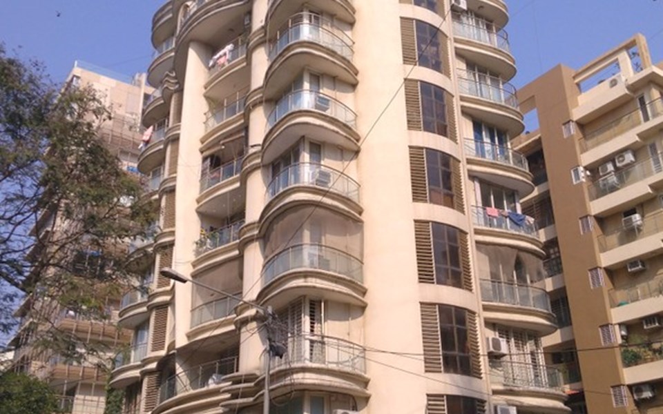 Satnam Sagar, Khar West