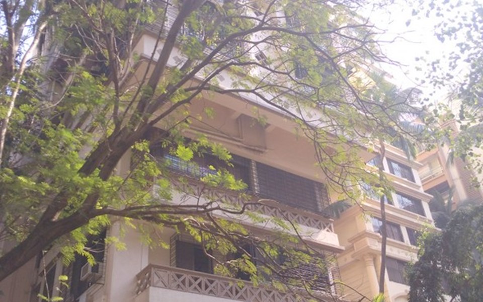 Jagdambe, Khar West