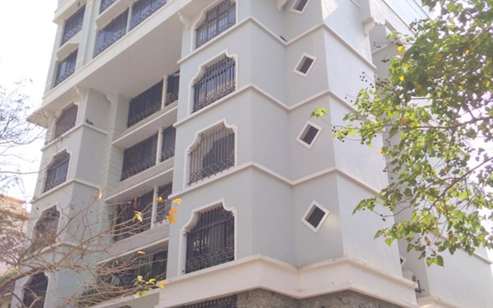 Genesis, Santacruz West