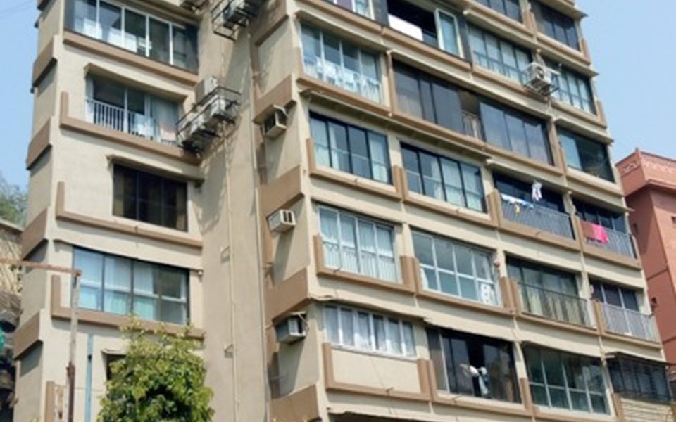 Ajanta Apartment, Walkeshwar