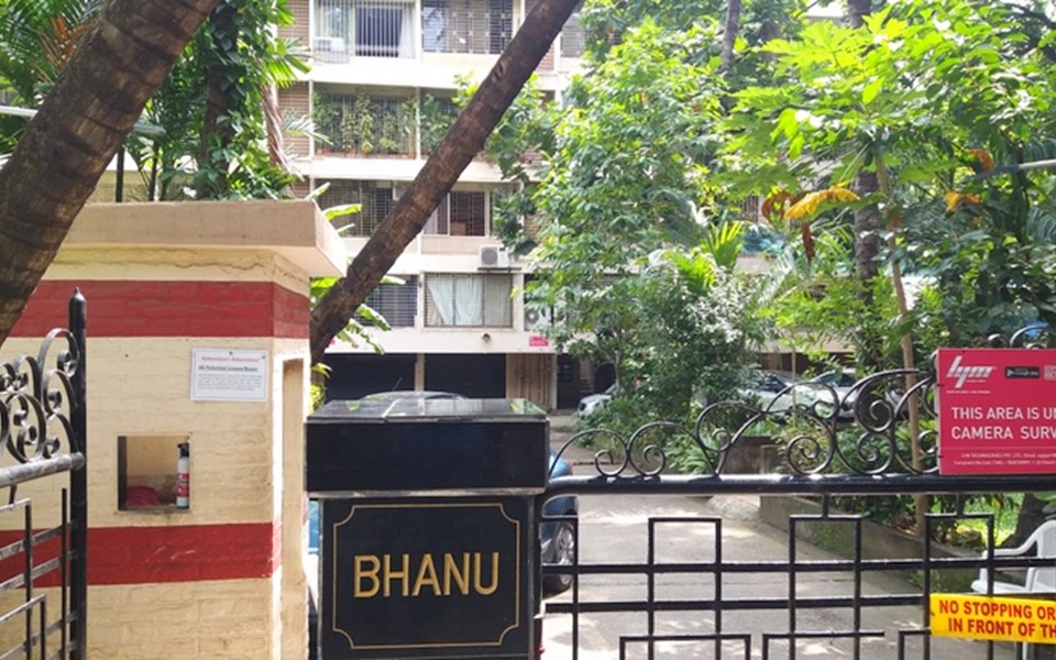 Building - Bhanu Apartment, Juhu