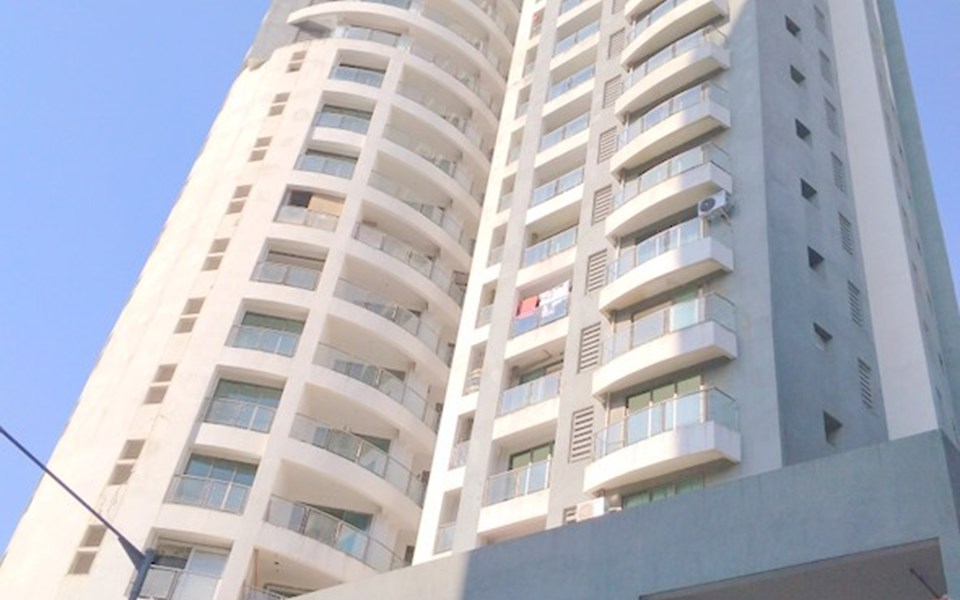 Cosmopolis Tower, Andheri West
