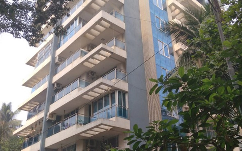 Crescent, Bandra West