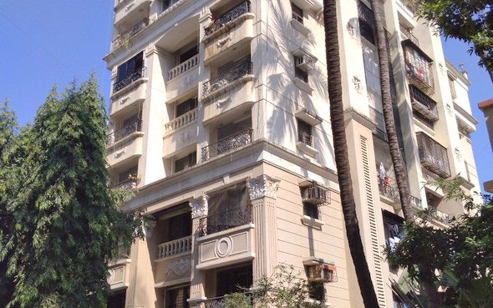 Ebony, Bandra West