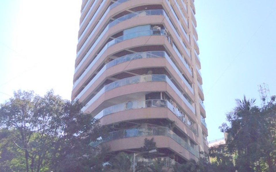 H And M Tower, Bandra West