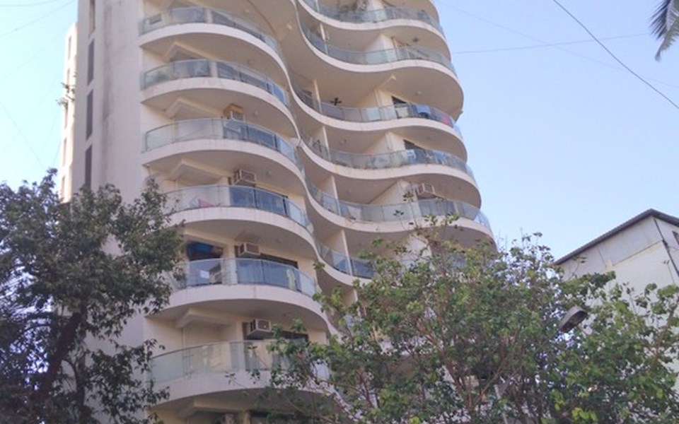 Manhar Villa, Santacruz West