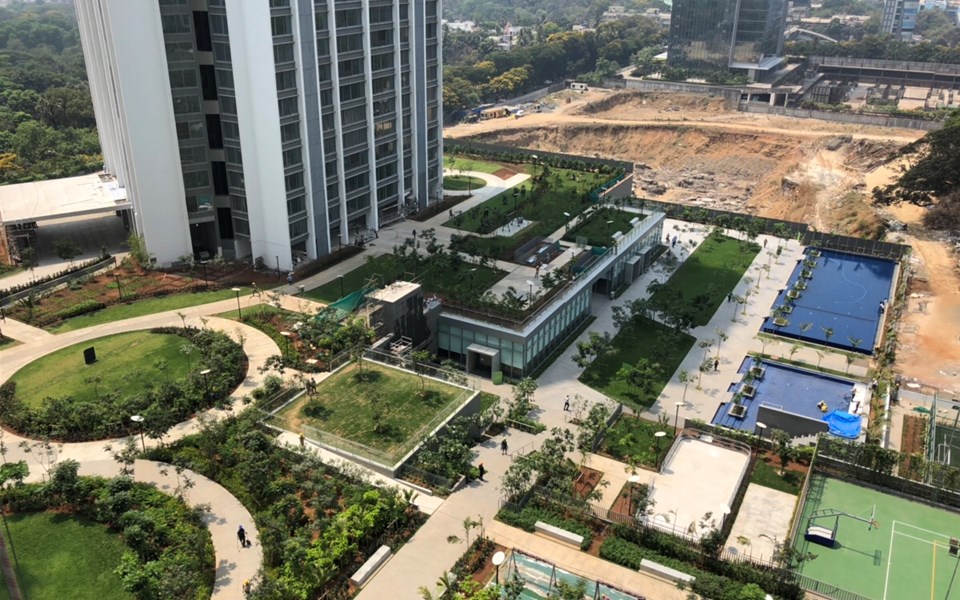 Swimming Pool1 - Oberoi Esquire, Goregaon East