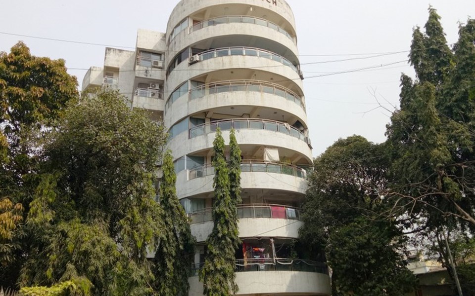 Silver Arch, Andheri East