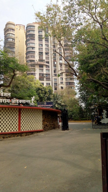 2 BHK Semi Furnished in Shiromani Tower , Parel
