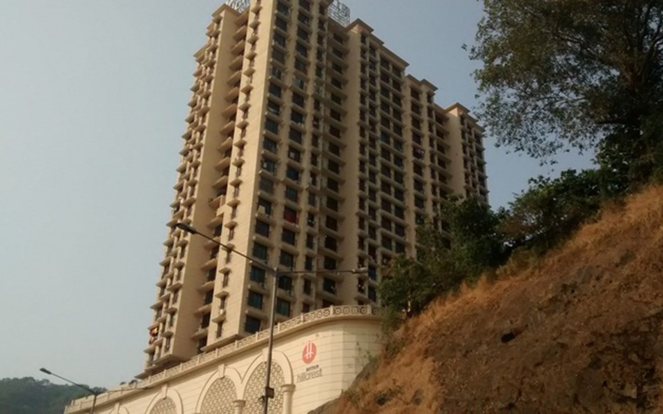 Mayfair Hillcrest, Vikhroli