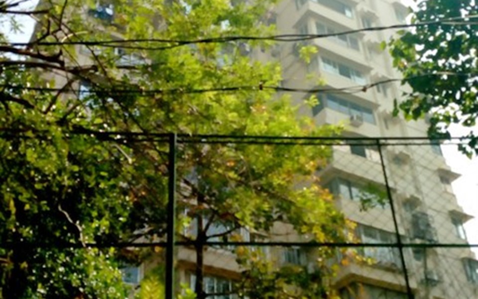 Everest Chamber, Walkeshwar