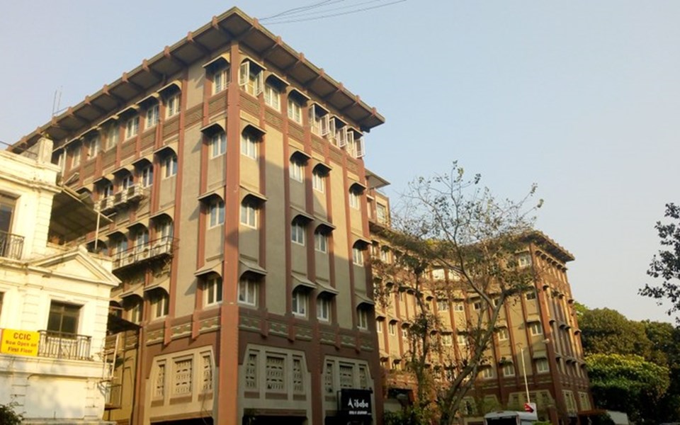 Dhanraj Mahal, Colaba