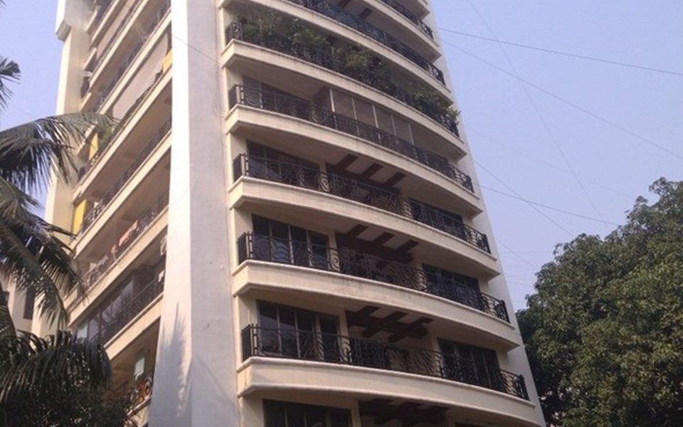 Ekta Heights, Khar West