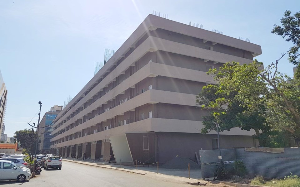 Laxmi Plaza, Andheri West