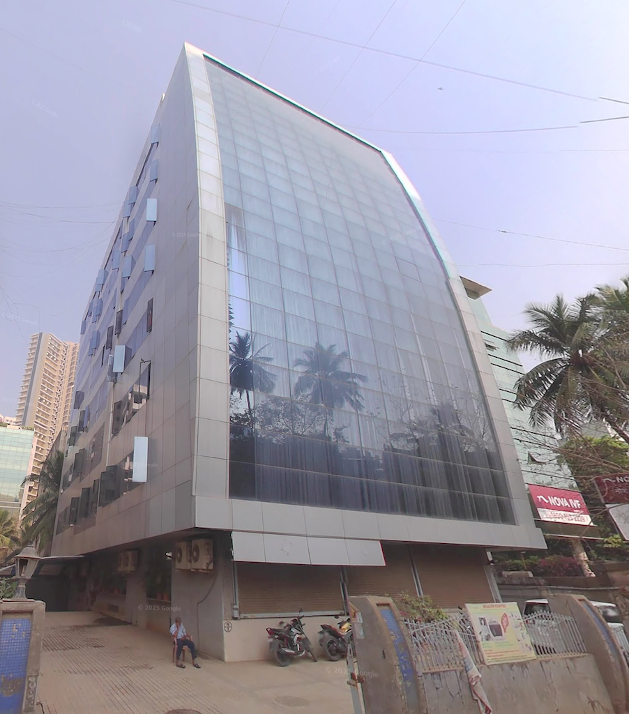 Office Space Office on Rent in Andheri West - Peninsula Plaza