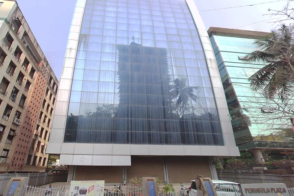 Office for sale in Peninsula Plaza, Andheri West