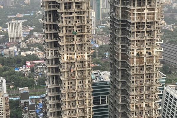 Flat for sale in Indiabulls Sky Forest, Lower Parel