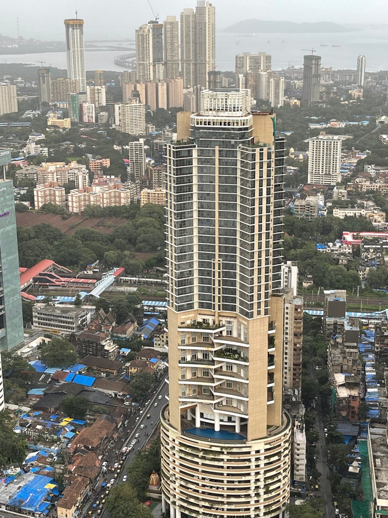 Building - Indiabulls Sky, Lower Parel