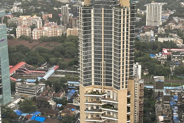 Flat for sale in Indiabulls Sky, Lower Parel