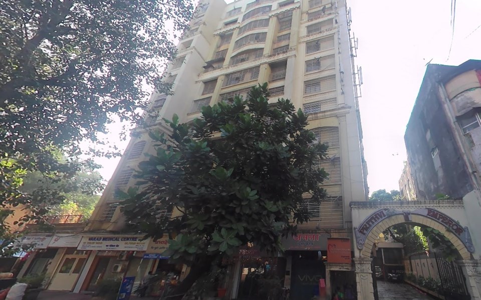 Prithvi Emperor, Prabhadevi