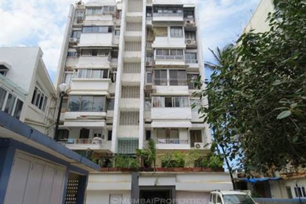 Flat on rent in Janki Kutir, Juhu