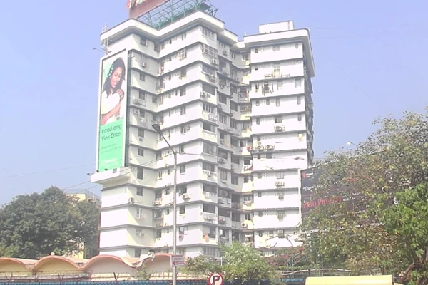 Flat for sale in Sheela Apartment, Mahalaxmi