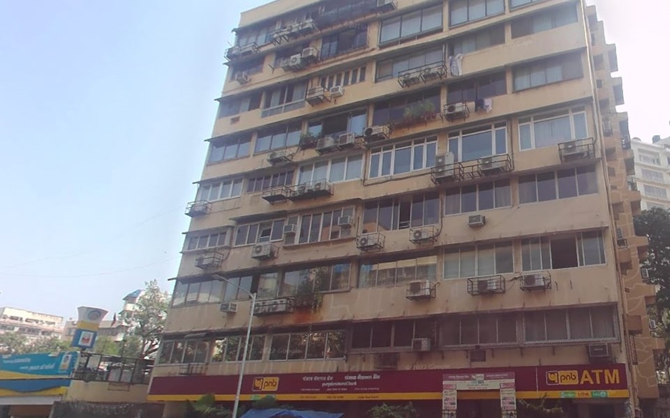 Building - Anand Darshan, Peddar Road