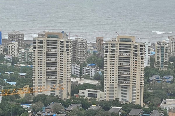 Flat for sale in Kalpataru Horizon, Worli