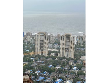 Flat on rent in Kalpataru Horizon, Worli