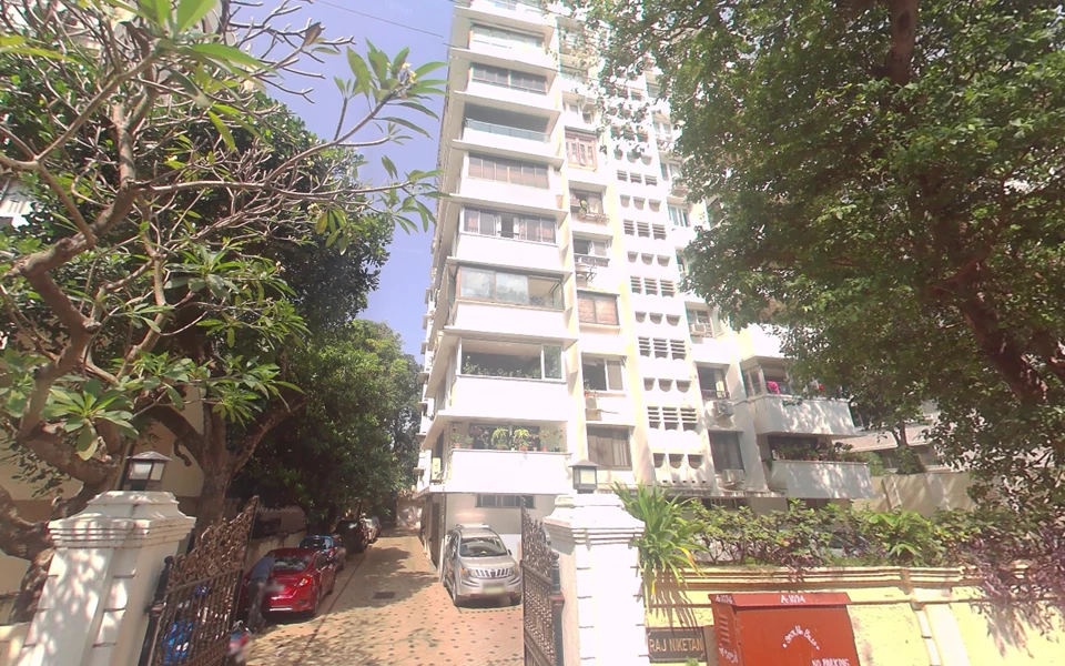 24 - Raj Niketan, Walkeshwar