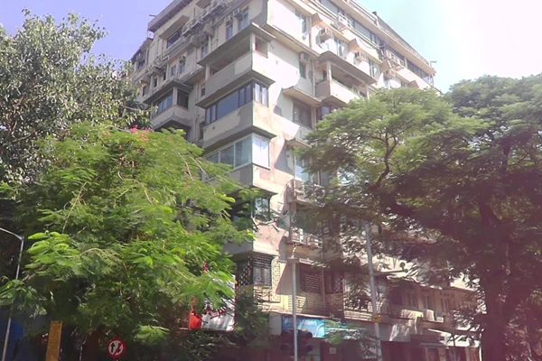 Flat for sale or rent in Pil Court, Marine Lines