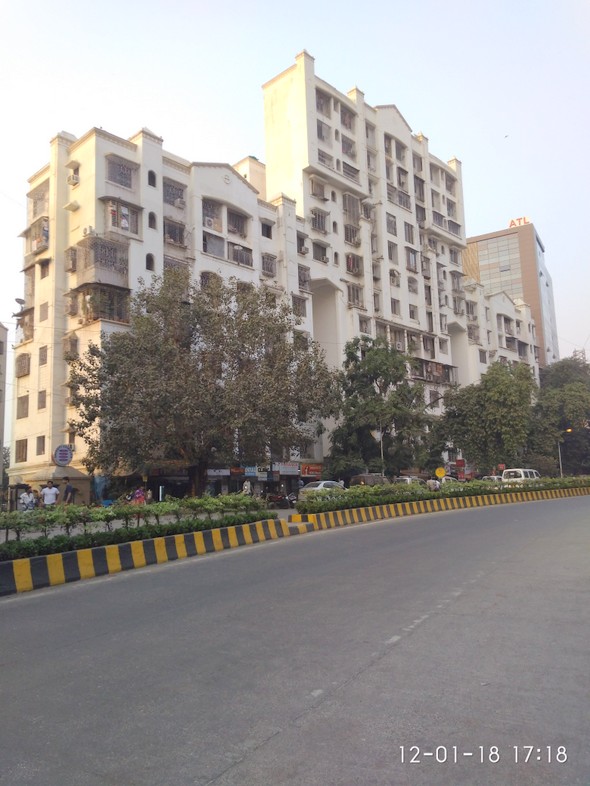 Flat / Apartment on Rent / Lease / Sale in Tara, Powai, Srishti Complex