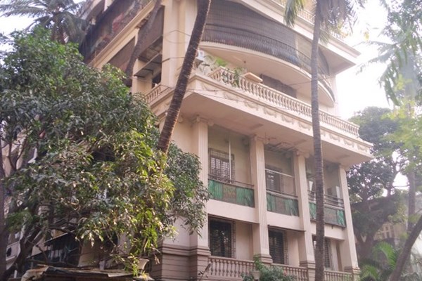 Flat for sale in Sadanand Classic, Khar West