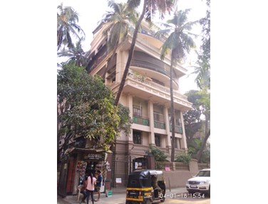 Sadanand Classic, Khar West