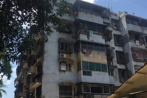 Flat for sale in Girnar Society , Santacruz West