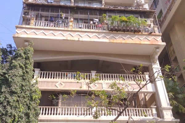 Flat on rent in Villa Queenie, Bandra West