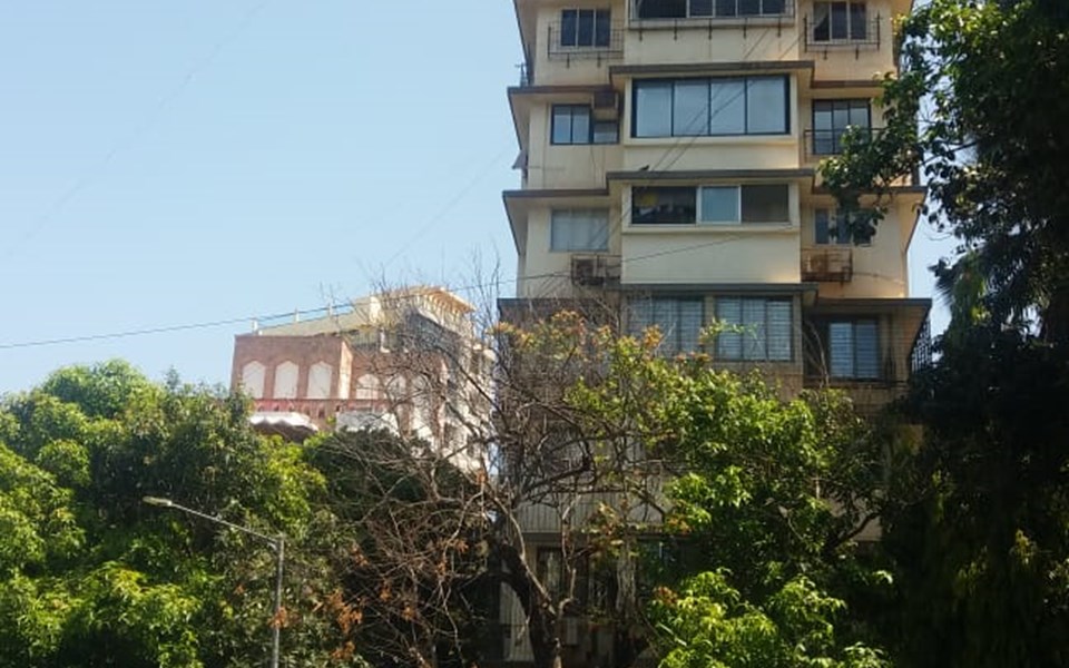 Building - Golden Rock, Bandra West