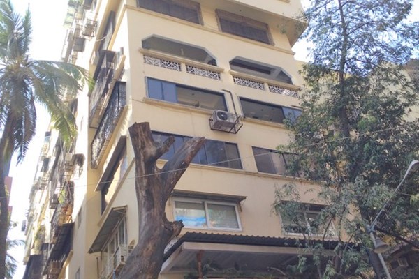 Flat for sale in Laxmi, Khar West