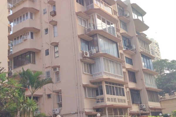 Flat on rent in Sarita, Bandra West