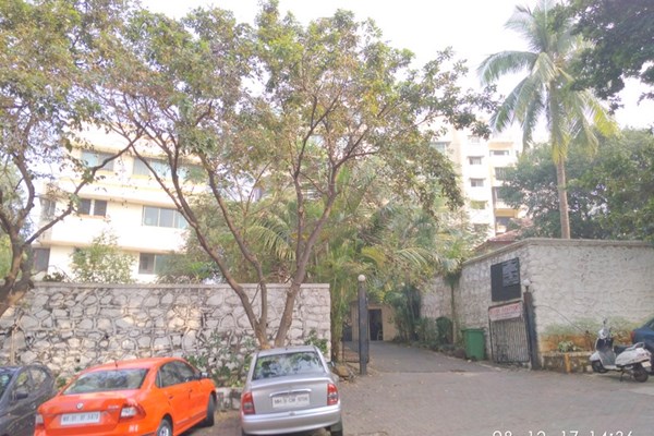 Flat on rent in Florida Apartments, Bandra West