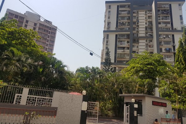 Flat on rent in Highland Park, Andheri West