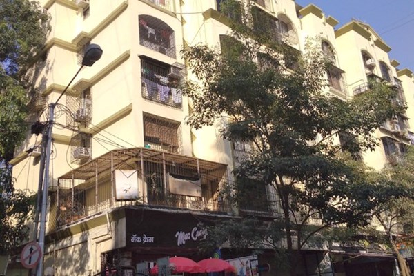 Flat on rent in Gasper Enclave, Bandra West