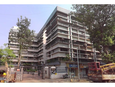 Queenspark - Queens Park, Juhu
