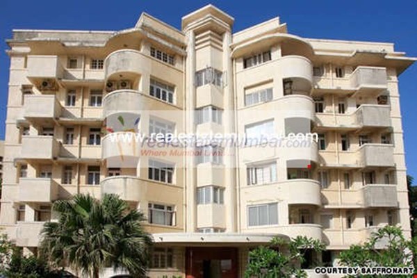 Flat on rent in Oceanic, Breach Candy